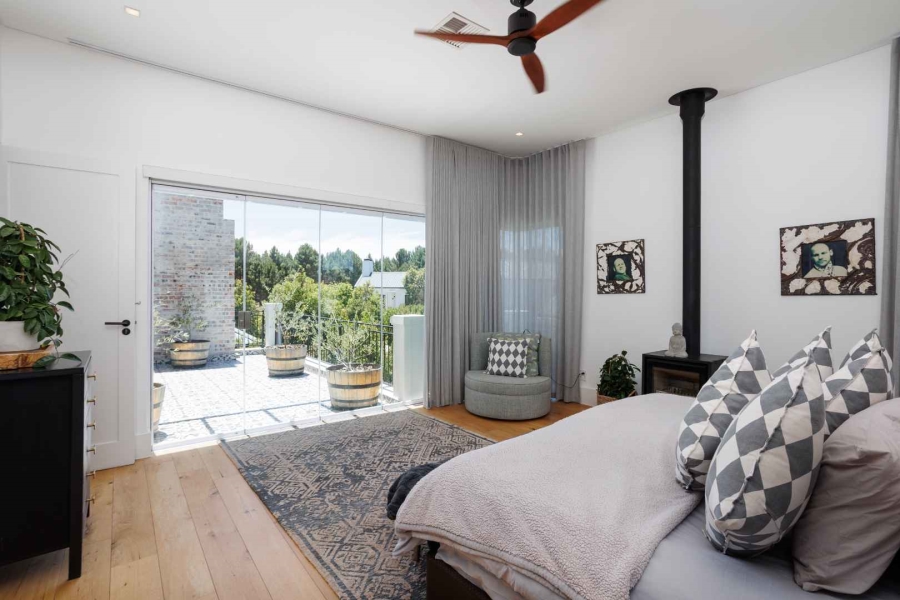 4 Bedroom Property for Sale in Val De Vie Estate Western Cape